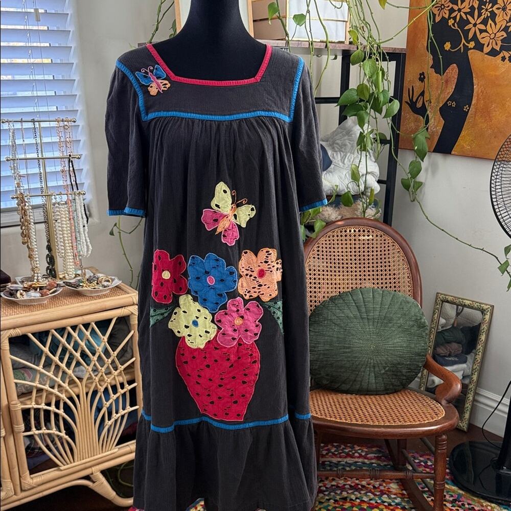 Vintage Go Softly Patio Charcoal Strawberry Butterfly Boho Floral House Dress